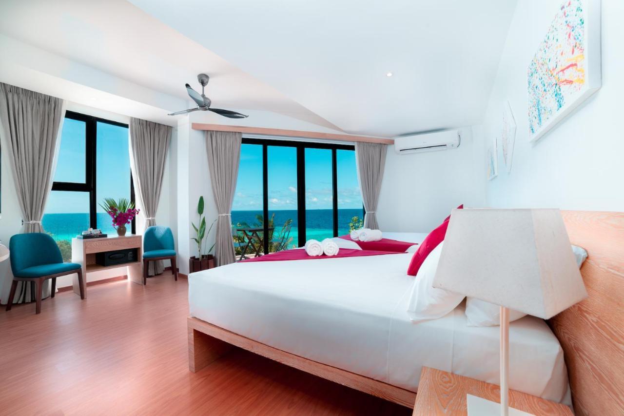 รันธารี โฮเทล แอนด์ สปา อูกูลาส มัลดีฟส์ Hotel Ukulhas Island ภายนอก รูปภาพ