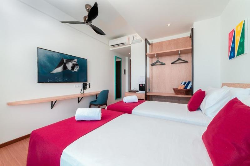 รันธารี โฮเทล แอนด์ สปา อูกูลาส มัลดีฟส์ Hotel Ukulhas Island ภายนอก รูปภาพ