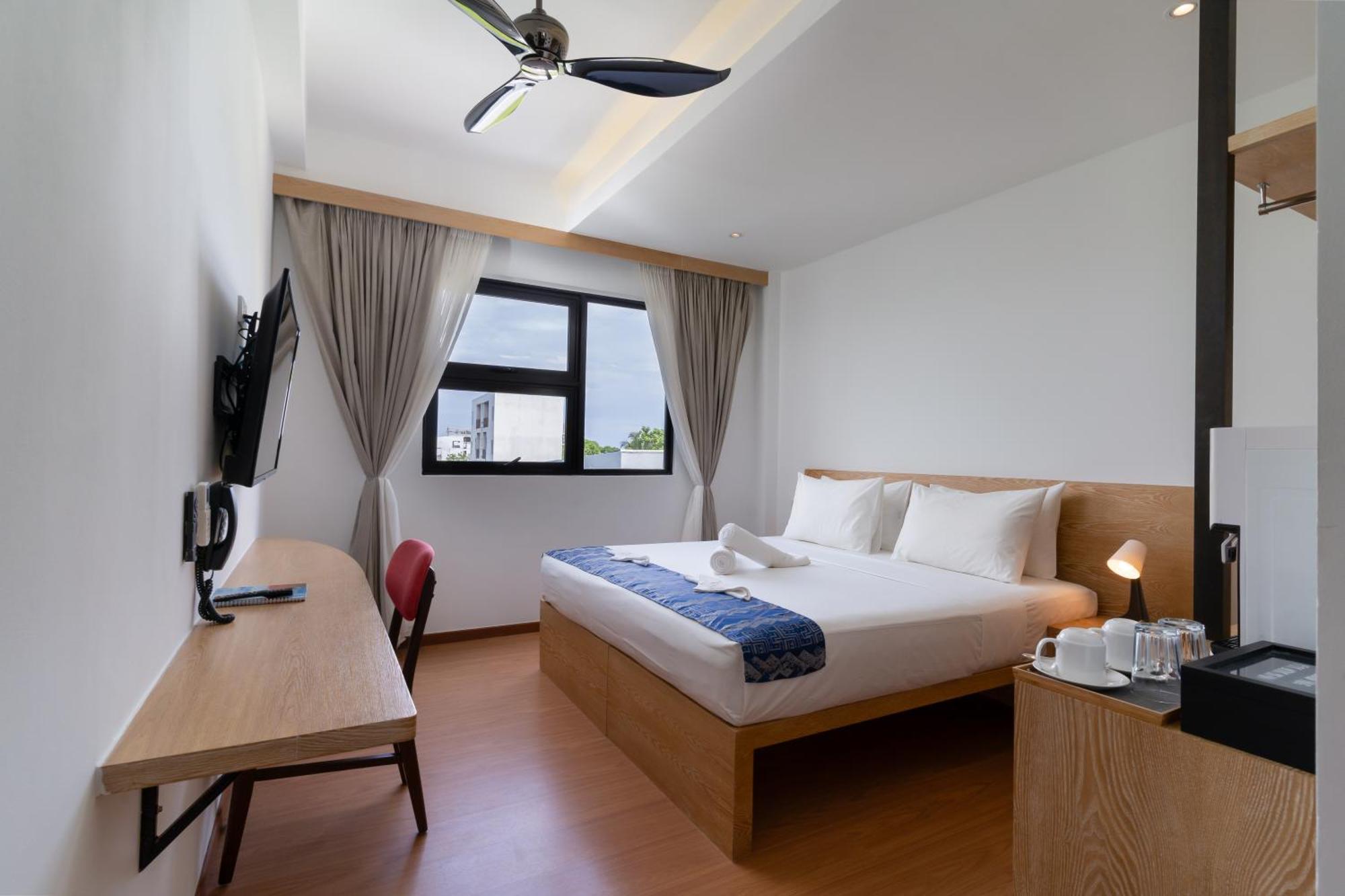 รันธารี โฮเทล แอนด์ สปา อูกูลาส มัลดีฟส์ Hotel Ukulhas Island ภายนอก รูปภาพ