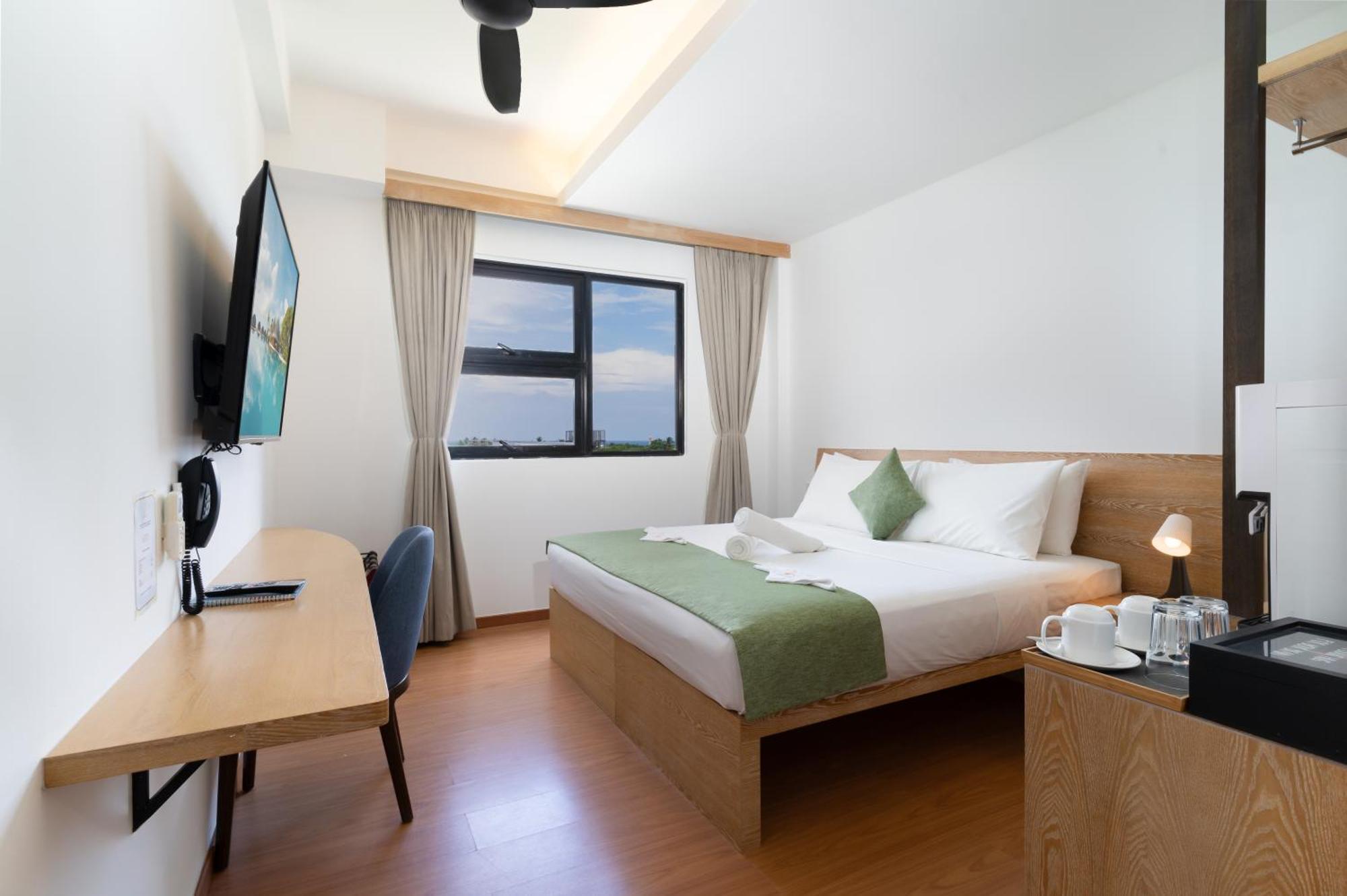 รันธารี โฮเทล แอนด์ สปา อูกูลาส มัลดีฟส์ Hotel Ukulhas Island ภายนอก รูปภาพ